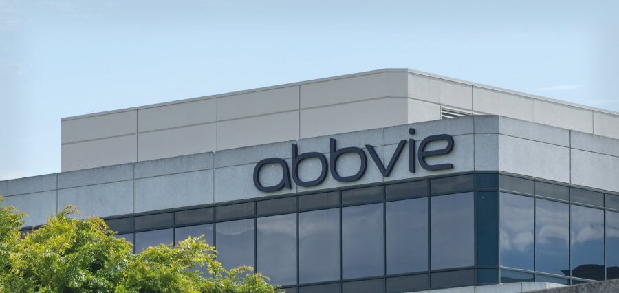 You are currently viewing AbbVie Pledges $100 Billion to U.S. R&D and Manufacturing in Deal with Trump Administration